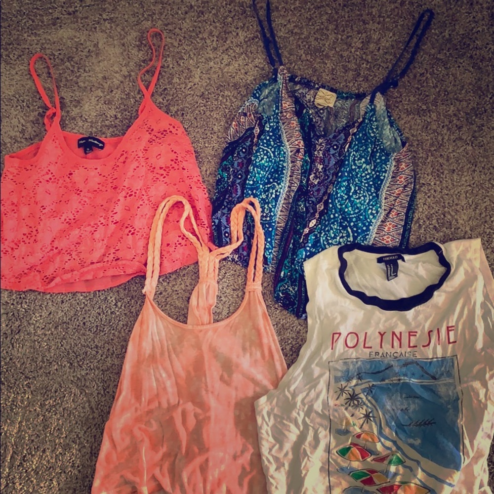 Crop tops